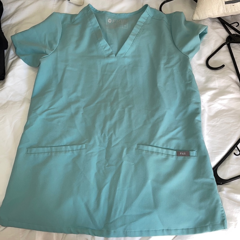 Figs light blue scrub top